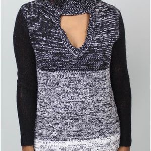 MINKPINK Women's Tunic Sweater Knit Gray Black Side Slit Long Sleeve Size XS